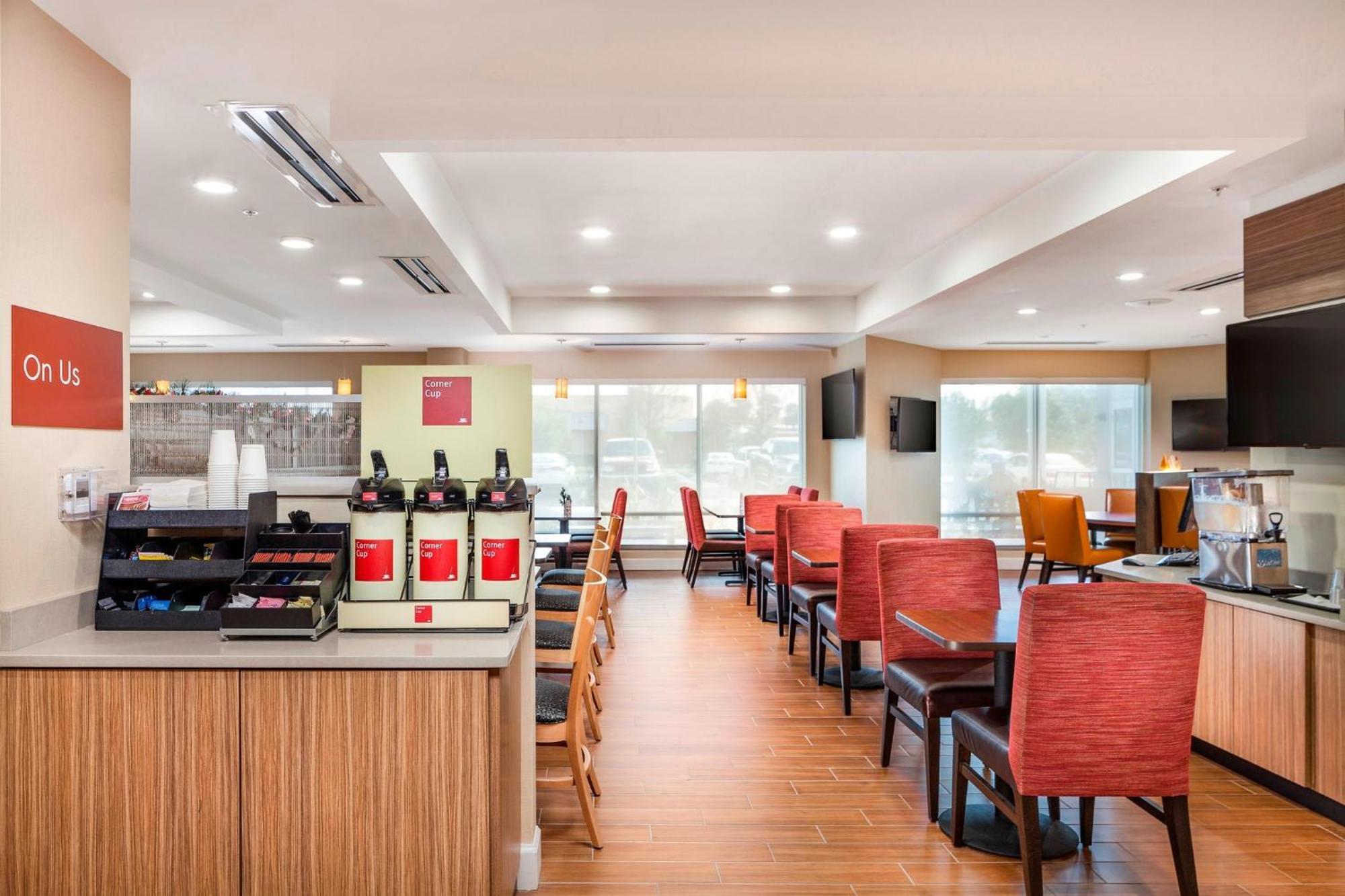 Towneplace Suites By Marriott Orlando Altamonte Springs/Maitland Esterno foto